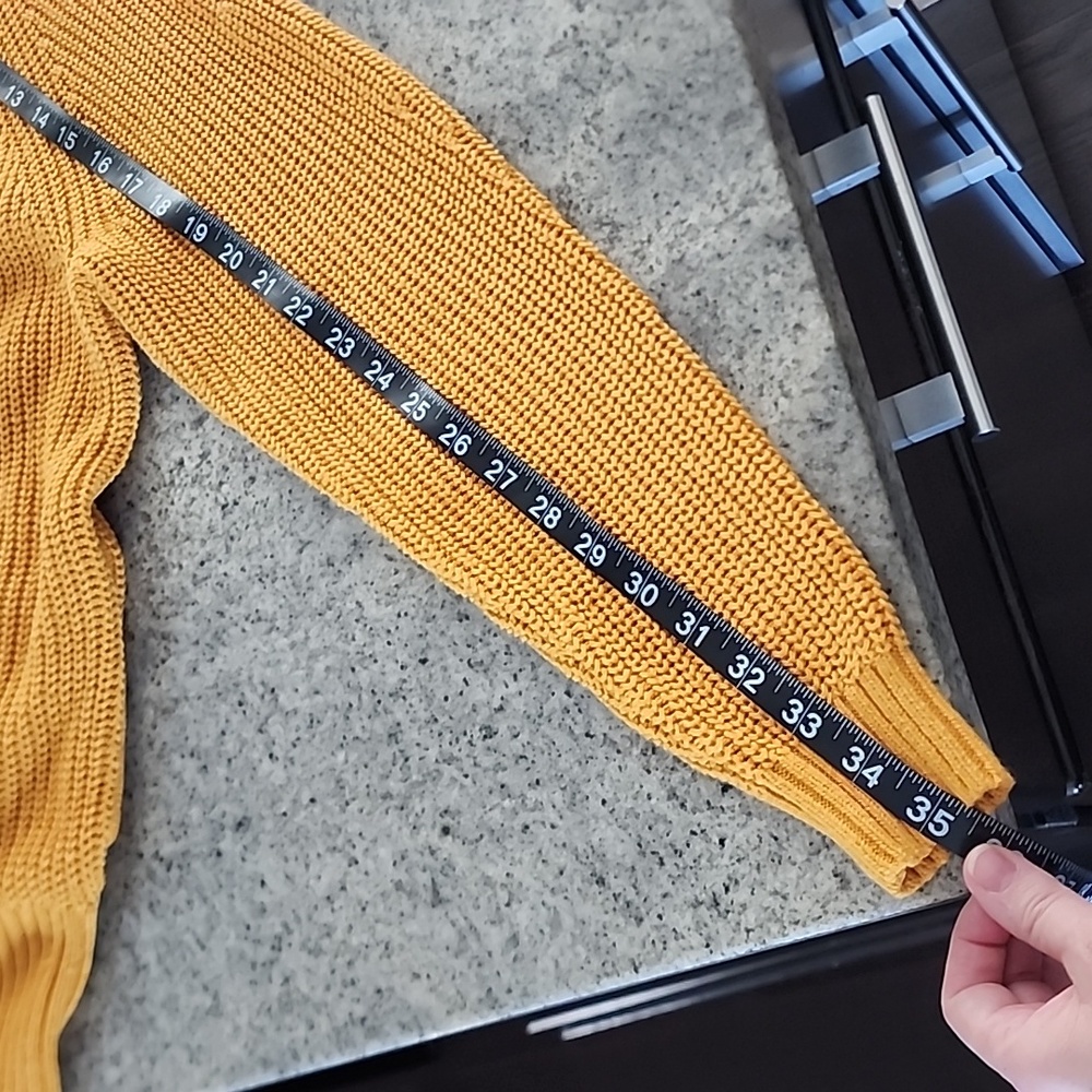 Urban Outfitters mustard yellow open knit cardigan with pockets! - Picture 9 of 9
